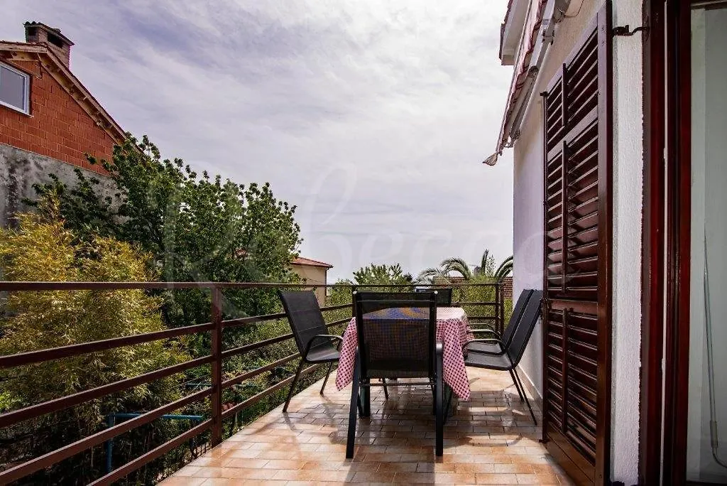 Apartments Bencic Premantura